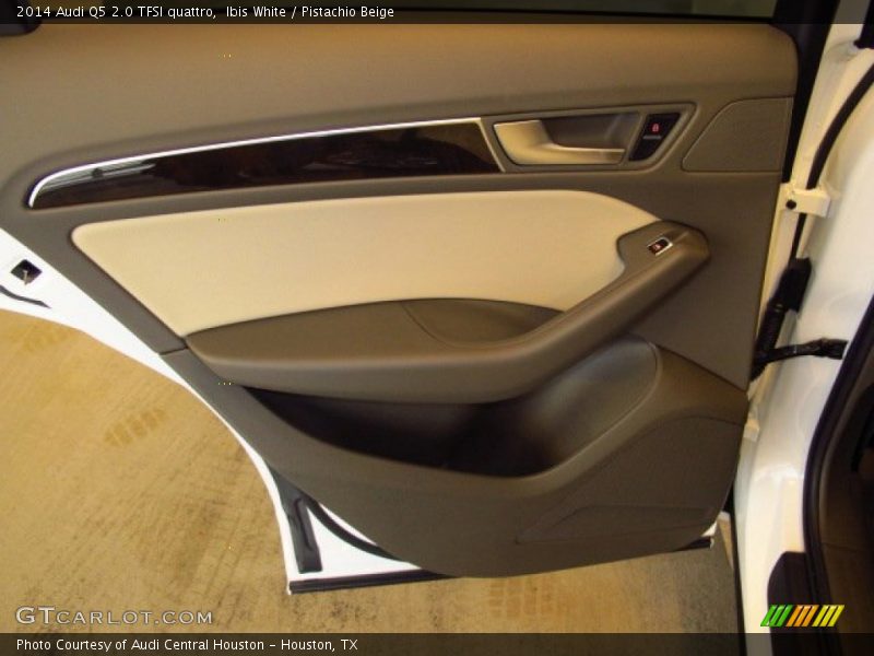 Ibis White / Pistachio Beige 2014 Audi Q5 2.0 TFSI quattro