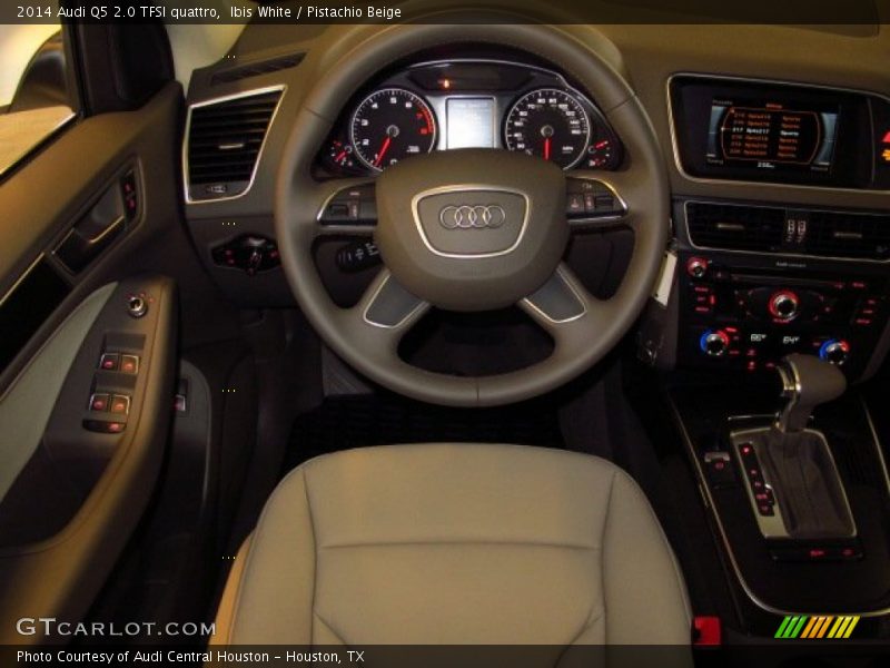 Ibis White / Pistachio Beige 2014 Audi Q5 2.0 TFSI quattro
