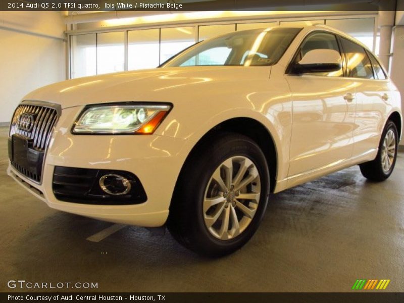 Ibis White / Pistachio Beige 2014 Audi Q5 2.0 TFSI quattro