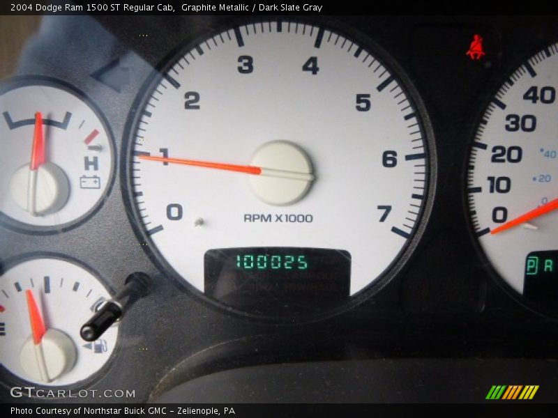 Graphite Metallic / Dark Slate Gray 2004 Dodge Ram 1500 ST Regular Cab
