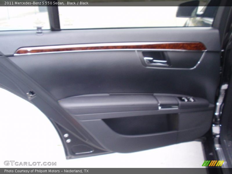 Black / Black 2011 Mercedes-Benz S 550 Sedan