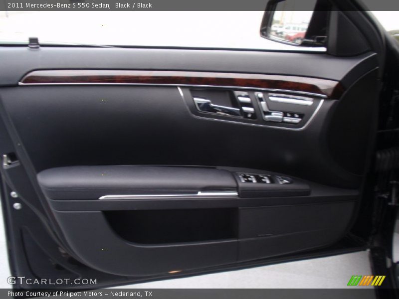 Black / Black 2011 Mercedes-Benz S 550 Sedan