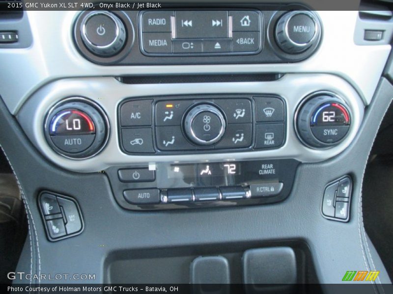 Controls of 2015 Yukon XL SLT 4WD