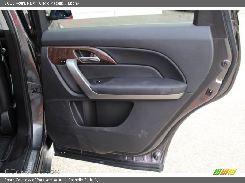 Grigio Metallic / Ebony 2011 Acura MDX