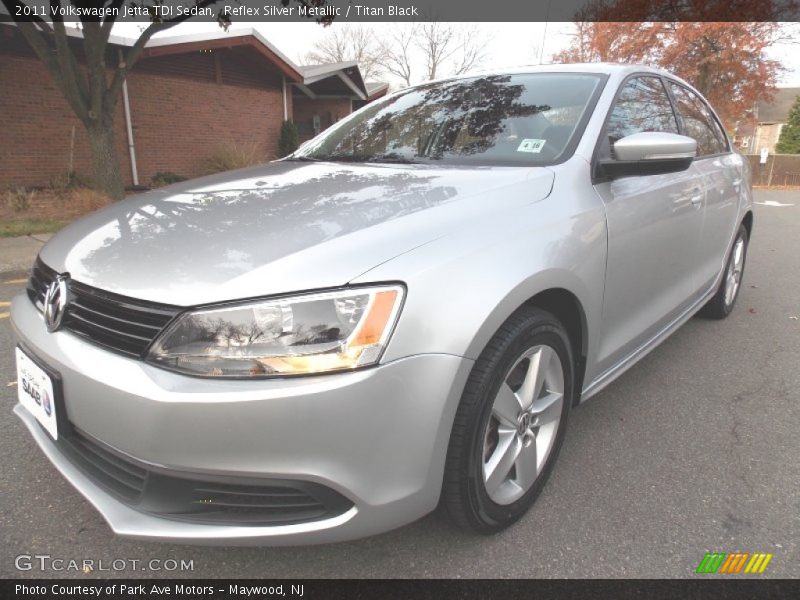 Reflex Silver Metallic / Titan Black 2011 Volkswagen Jetta TDI Sedan