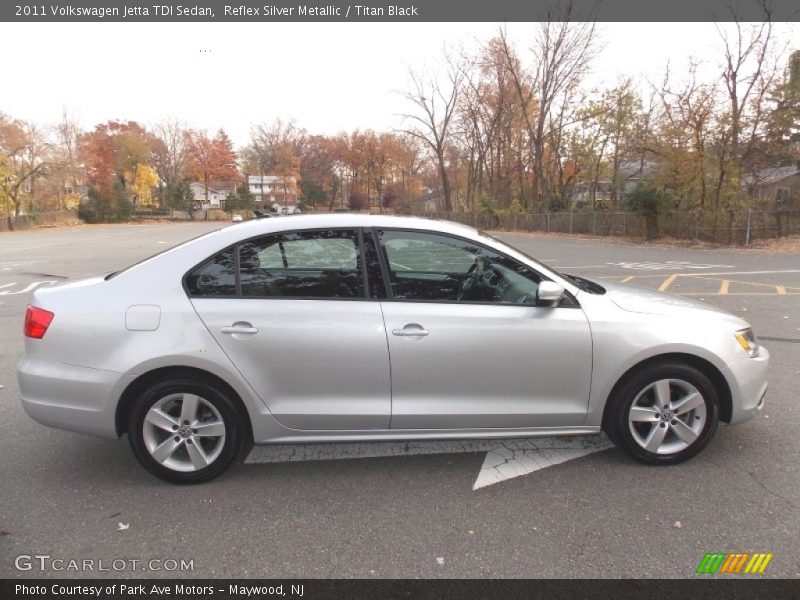 Reflex Silver Metallic / Titan Black 2011 Volkswagen Jetta TDI Sedan