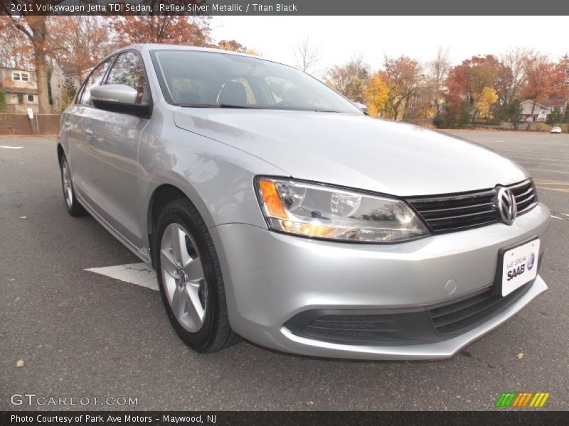Reflex Silver Metallic / Titan Black 2011 Volkswagen Jetta TDI Sedan