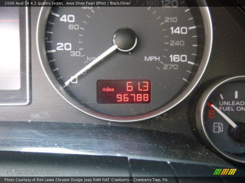 Avus Silver Pearl Effect / Black/Silver 2006 Audi S4 4.2 quattro Sedan
