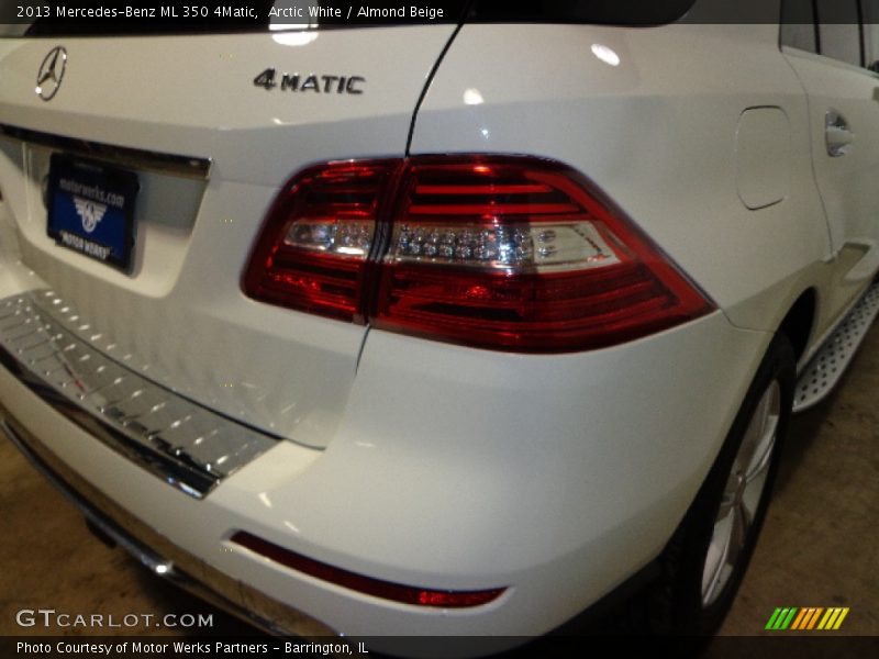 Arctic White / Almond Beige 2013 Mercedes-Benz ML 350 4Matic
