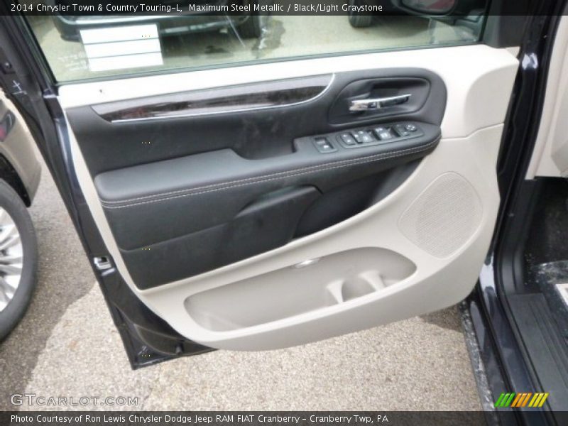 Maximum Steel Metallic / Black/Light Graystone 2014 Chrysler Town & Country Touring-L