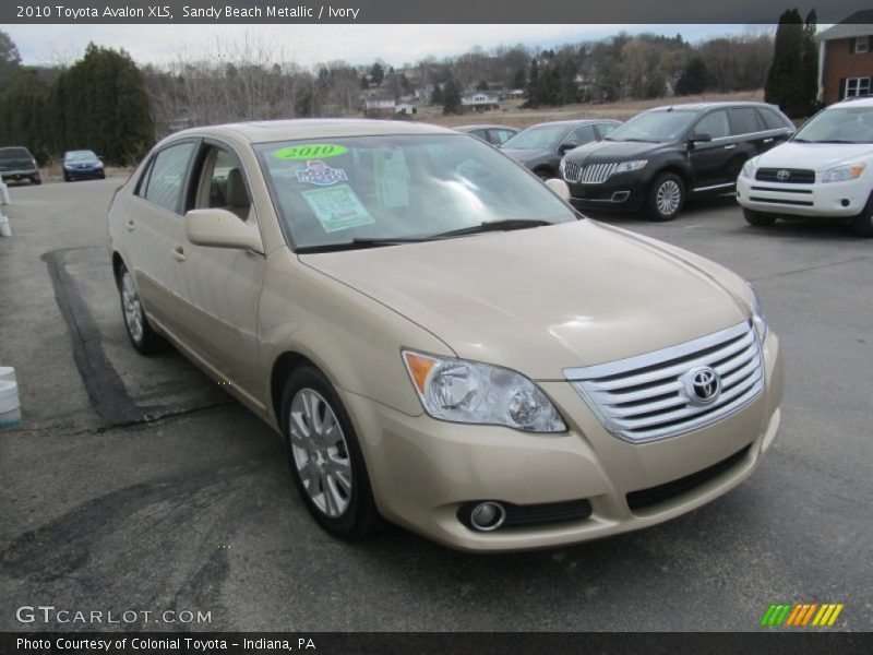 Sandy Beach Metallic / Ivory 2010 Toyota Avalon XLS
