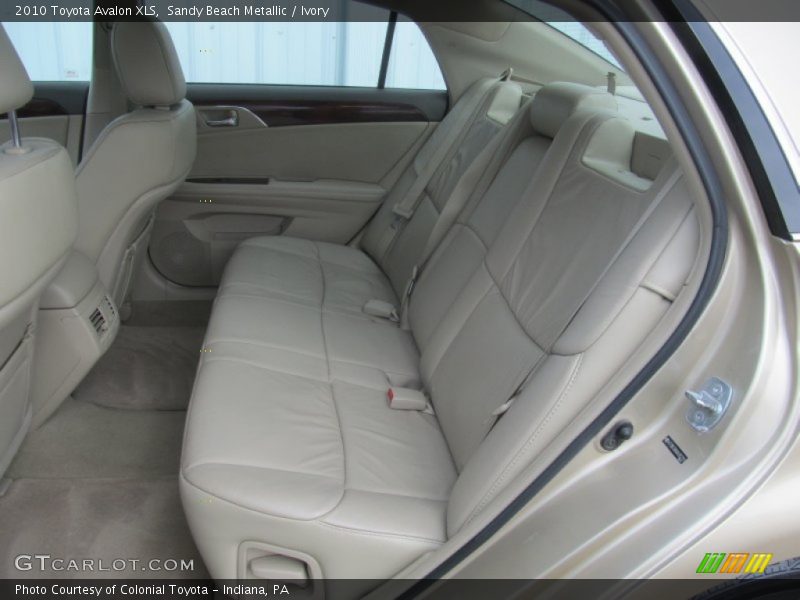 Rear Seat of 2010 Avalon XLS