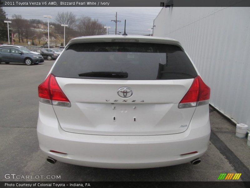 Blizzard Pearl White / Ivory 2011 Toyota Venza V6 AWD