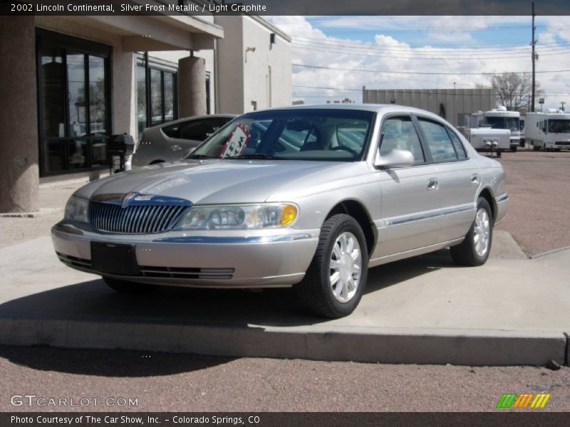 Silver Frost Metallic / Light Graphite 2002 Lincoln Continental