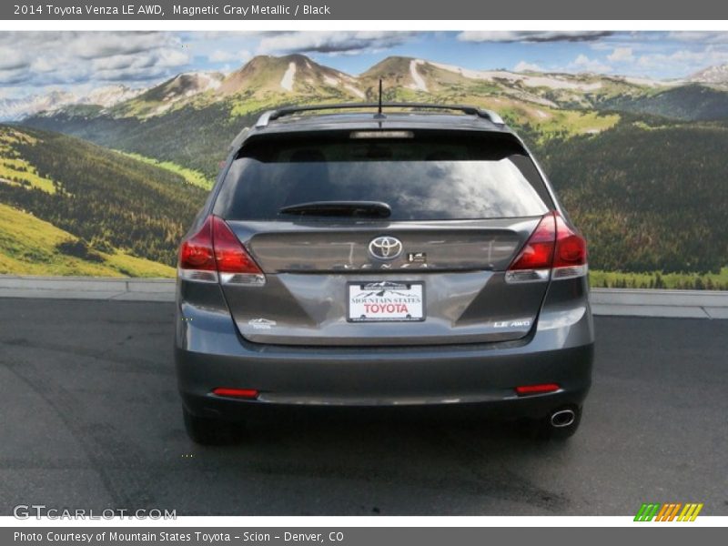 Magnetic Gray Metallic / Black 2014 Toyota Venza LE AWD