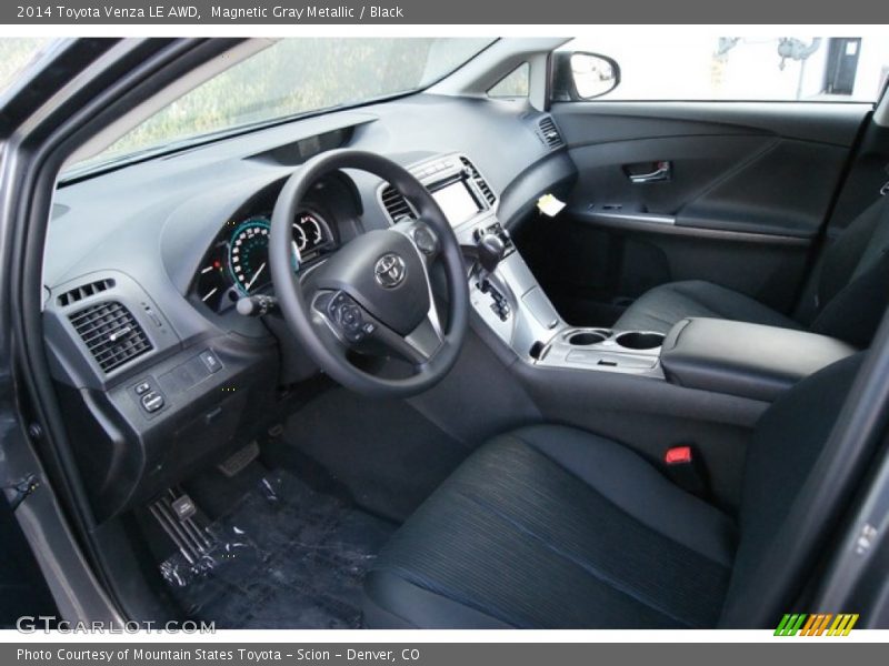 Magnetic Gray Metallic / Black 2014 Toyota Venza LE AWD