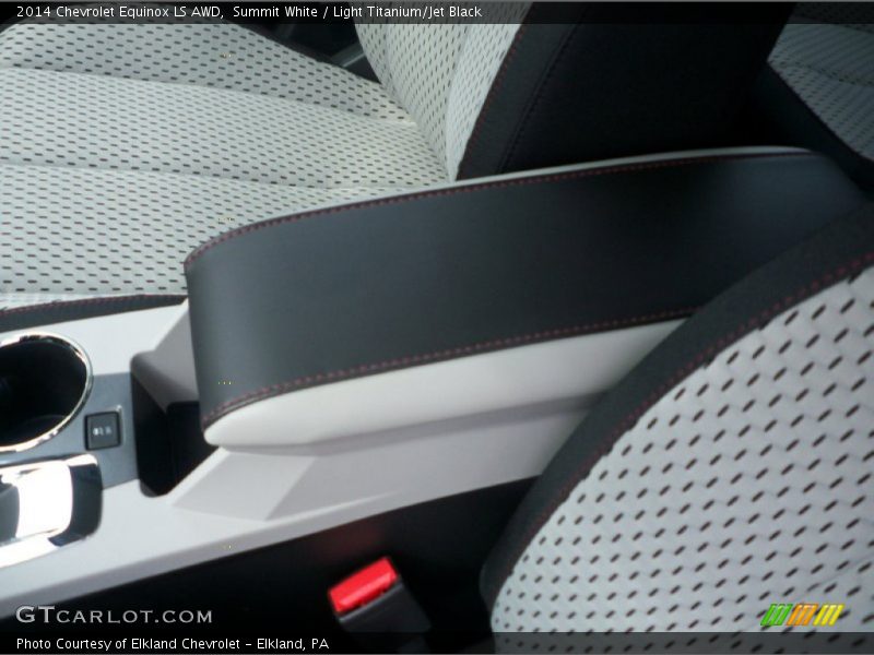 Summit White / Light Titanium/Jet Black 2014 Chevrolet Equinox LS AWD