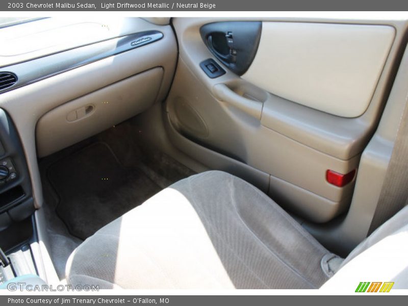 Light Driftwood Metallic / Neutral Beige 2003 Chevrolet Malibu Sedan