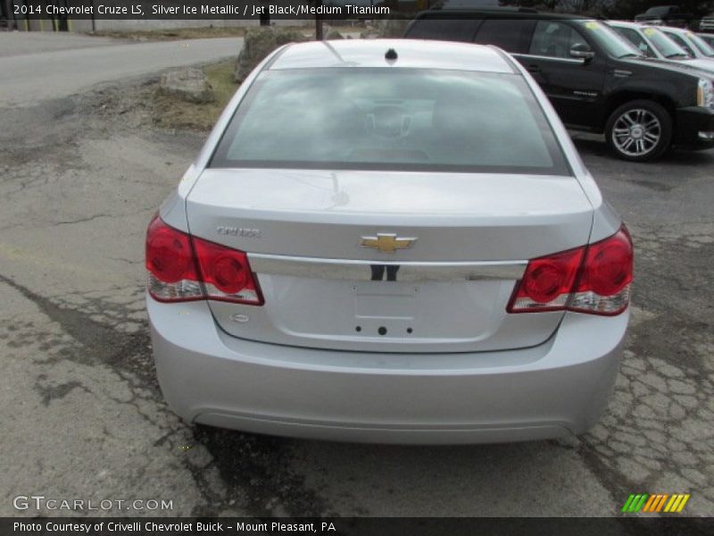 Silver Ice Metallic / Jet Black/Medium Titanium 2014 Chevrolet Cruze LS