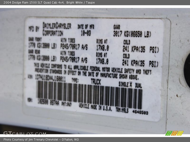 Bright White / Taupe 2004 Dodge Ram 1500 SLT Quad Cab 4x4
