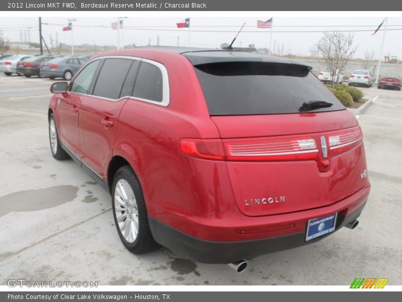 Bordeaux Reserve Metallic / Charcoal Black 2012 Lincoln MKT FWD