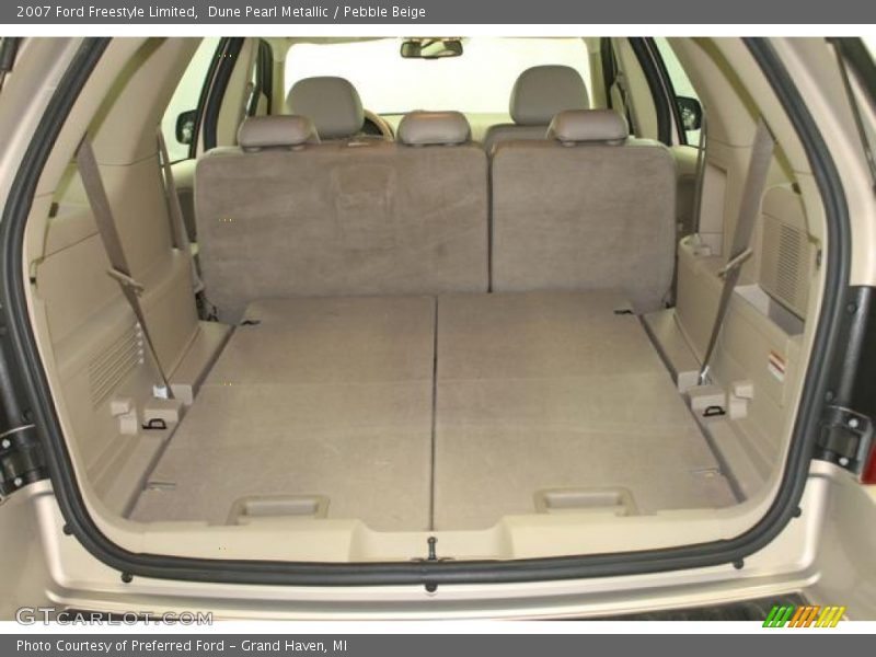 Dune Pearl Metallic / Pebble Beige 2007 Ford Freestyle Limited