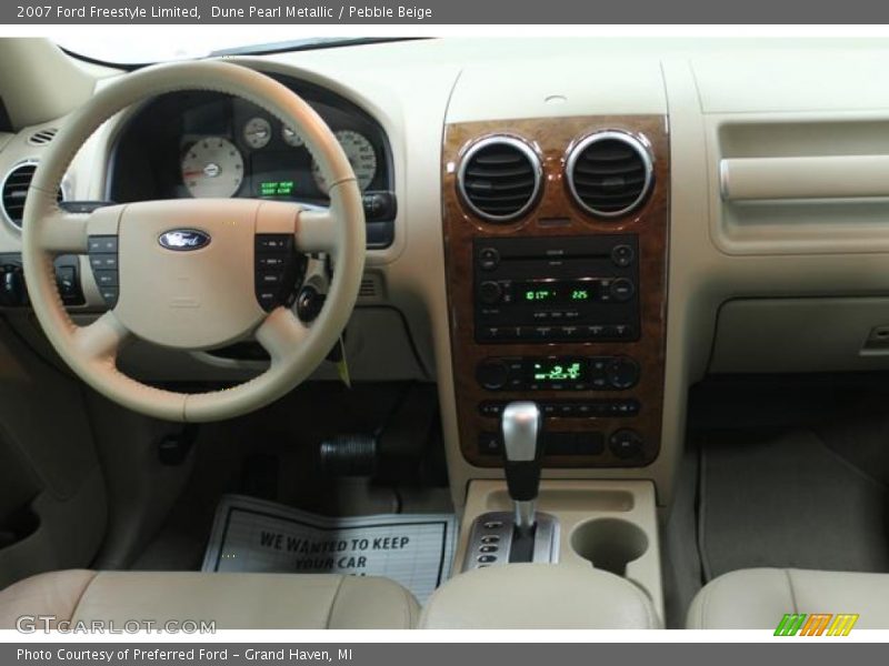 Dune Pearl Metallic / Pebble Beige 2007 Ford Freestyle Limited