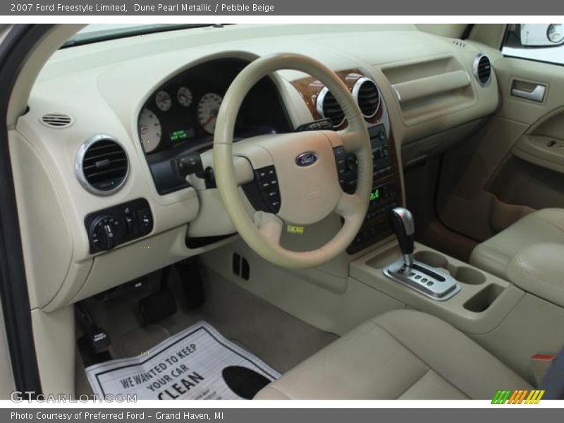Dune Pearl Metallic / Pebble Beige 2007 Ford Freestyle Limited