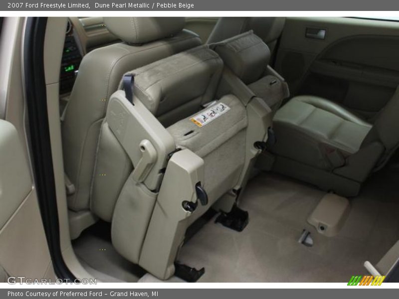 Dune Pearl Metallic / Pebble Beige 2007 Ford Freestyle Limited