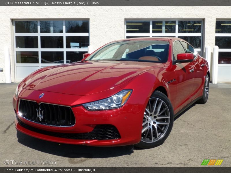 Front 3/4 View of 2014 Ghibli S Q4