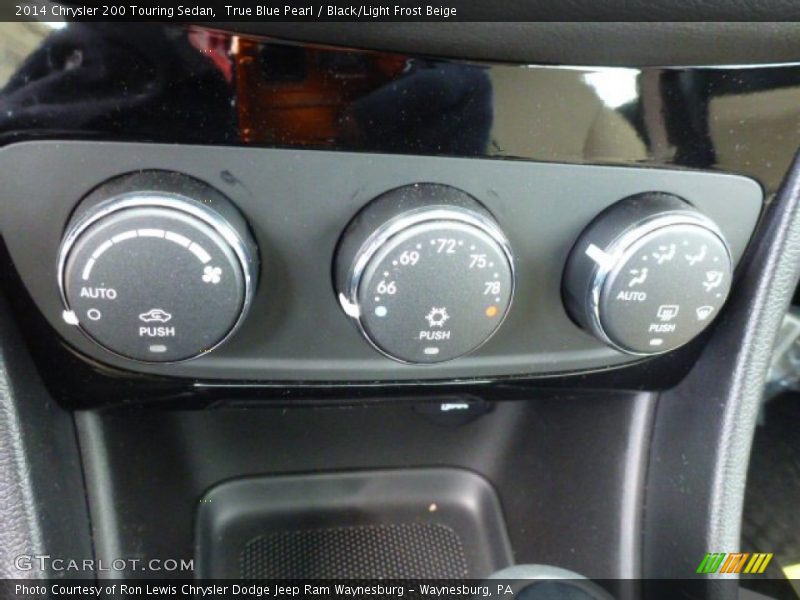 True Blue Pearl / Black/Light Frost Beige 2014 Chrysler 200 Touring Sedan