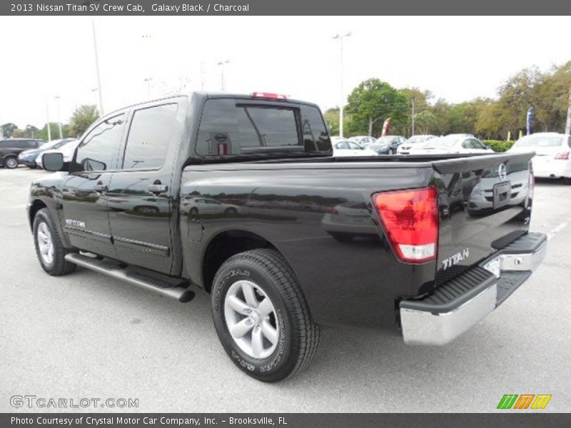 Galaxy Black / Charcoal 2013 Nissan Titan SV Crew Cab