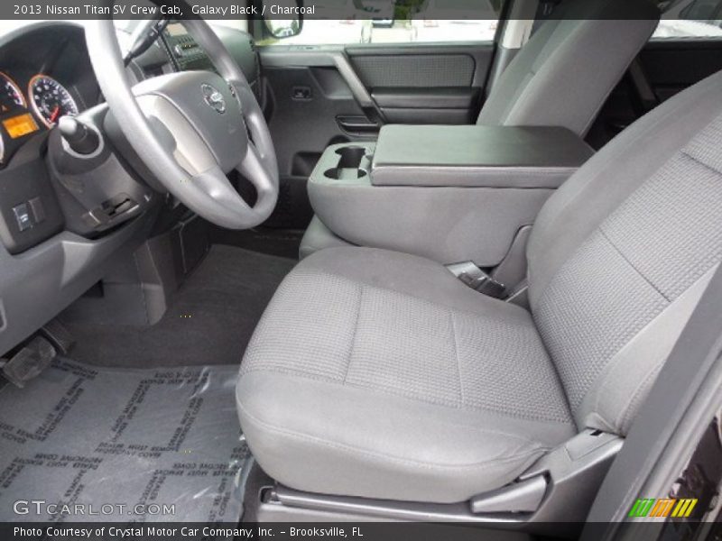Galaxy Black / Charcoal 2013 Nissan Titan SV Crew Cab