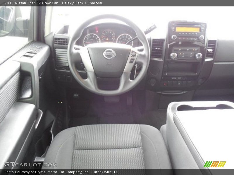 Galaxy Black / Charcoal 2013 Nissan Titan SV Crew Cab