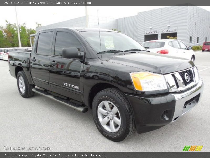 Galaxy Black / Charcoal 2013 Nissan Titan SV Crew Cab