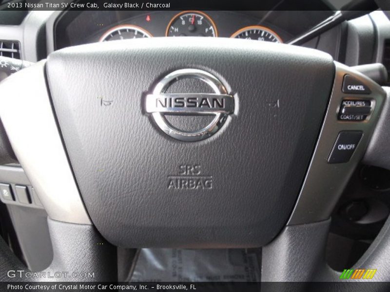 Galaxy Black / Charcoal 2013 Nissan Titan SV Crew Cab