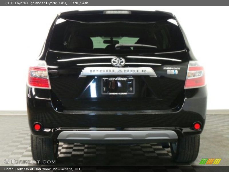 Black / Ash 2010 Toyota Highlander Hybrid 4WD