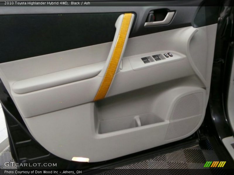 Black / Ash 2010 Toyota Highlander Hybrid 4WD