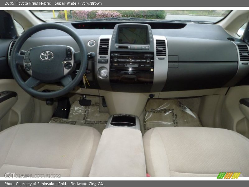 Super White / Ivory/Brown 2005 Toyota Prius Hybrid