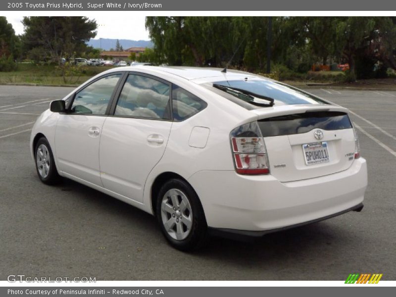 Super White / Ivory/Brown 2005 Toyota Prius Hybrid