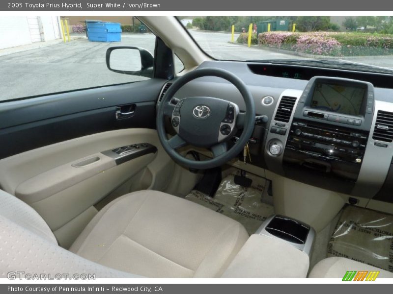 Super White / Ivory/Brown 2005 Toyota Prius Hybrid