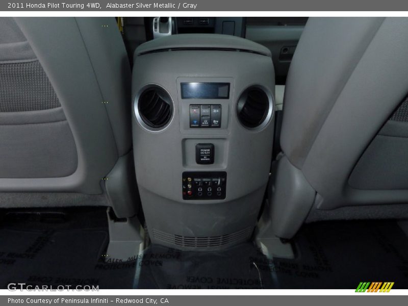 Alabaster Silver Metallic / Gray 2011 Honda Pilot Touring 4WD