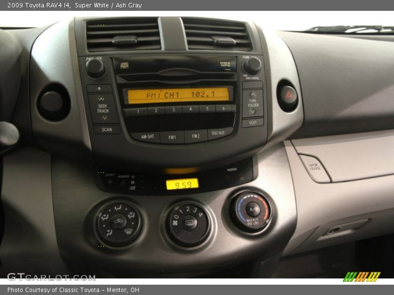 Super White / Ash Gray 2009 Toyota RAV4 I4