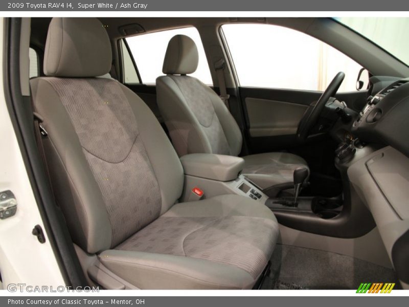 Super White / Ash Gray 2009 Toyota RAV4 I4
