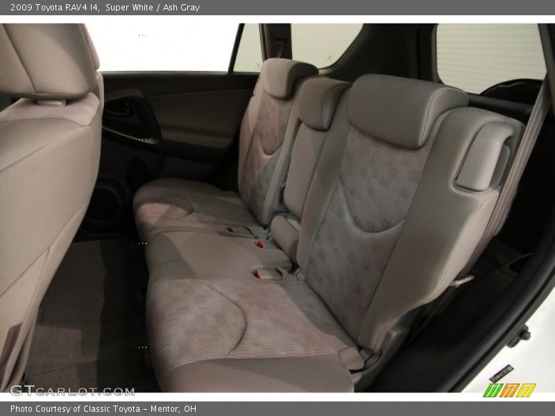 Super White / Ash Gray 2009 Toyota RAV4 I4