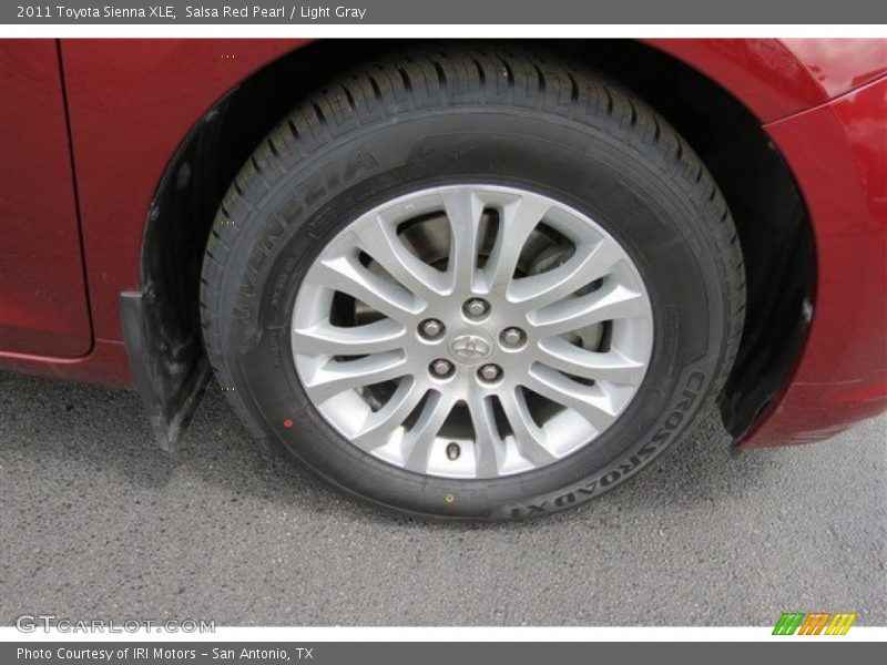 Salsa Red Pearl / Light Gray 2011 Toyota Sienna XLE
