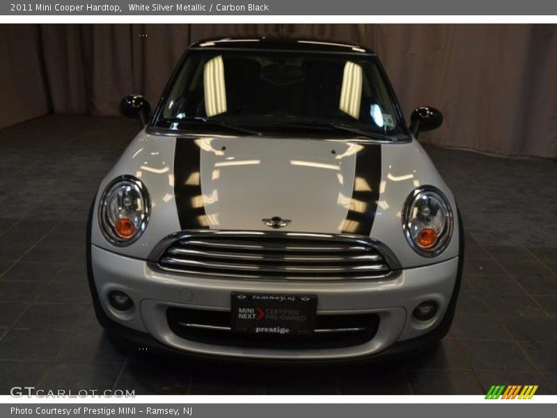 White Silver Metallic / Carbon Black 2011 Mini Cooper Hardtop