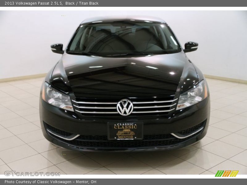 Black / Titan Black 2013 Volkswagen Passat 2.5L S