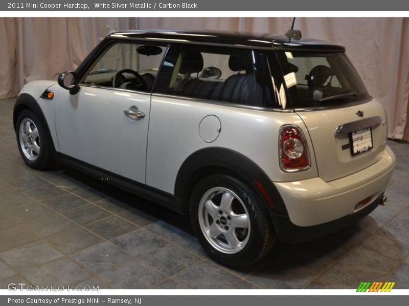 White Silver Metallic / Carbon Black 2011 Mini Cooper Hardtop