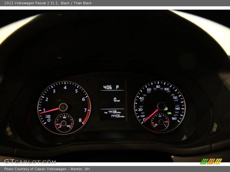 Black / Titan Black 2013 Volkswagen Passat 2.5L S